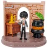 Image de WIZARDING WORLD HARRY POTTER - PLAYSET COURS DE POTION - Coffret Univers Magique Cours De Potion Avec 1 Figurine Articulée Harry Potter et Accessoires - 6061847 - Jouet Enfant 5 ans et +