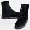 Image de Stuart Weitzman - Boots en Peau de Mouton McKenzee Chill noires 39