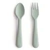 Image de Mushie Set de fourchette et cuillère pour enfants | Couverts de table réutilisables | Résistants au lave-vaisselle et au micro-ondes | Fabriqué au Danemark | Sage