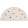 Image de Mushie Set de table en silicone pour enfants | Design antidérapant | Matériau : silicone de qualité alimentaire | Facile à nettoyer et résistant aux taches | Sans BPA et phtalates (baleines)