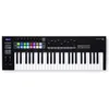 Image de Novation Launchkey 49 [MK3], clavier maître MIDI   intégration parfaite avec Ableton Live. Modes Chord et Scale, et arpégiateur. Tous les logiciels nécessaires à la production musicale.