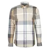 Image de Barbour pour des Hommes Chemise sur Mesure Harris, Beige, L