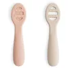 Image de Mushie Cuillère D'apprentissage en Silicone | Lot De 2 Cuillères Pour Tout-Petits| Pour Bébé Pour Apprendre à Manger Seul | Lavable au Lave-Vaisselle | Blush/Shifting Sand