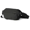Image de Moment Everything Sling   Sac à bandoulière résistant à l'eau | Tailles 2L et 4L, noir, 2L, Gen 2