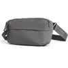 Image de Moment Everything Sling Everyday Crossbody Bag, Waterproof, 2L & 4L Tailles, Grey, 4L, Gen 2