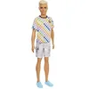 Image de Barbie Poupée Ken Fashionistas T-Shirt Carreaux