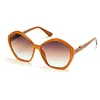 Image de MARCOLIN GU7813, DES LUNETTES DE SOLEIL,